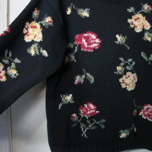 * Eddie Bauer Sweater Large NWOT Warm Heavyweight Floral Blue - Picture 3 of 4